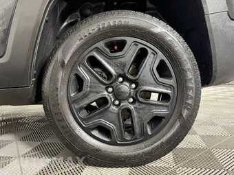 2018 Jeep Renegade Trailhawk - miniatura 43