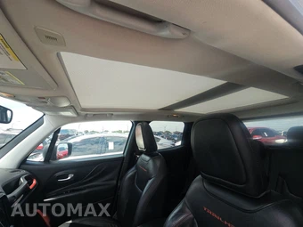 2018 Jeep Renegade Trailhawk – miniatura 17