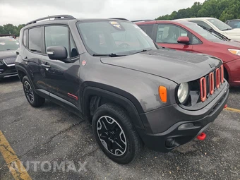 2018 Jeep Renegade Trailhawk – miniatura 3