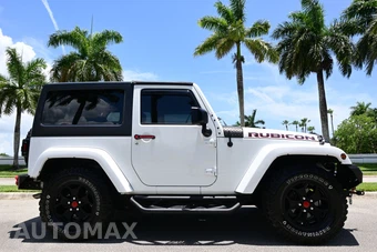2018 Jeep Wrangler JK Sahara - miniatura 2
