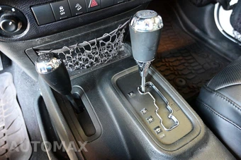 2018 Jeep Wrangler JK Sahara - miniatura 31