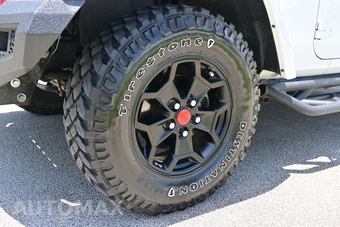 2018 Jeep Wrangler JK Sahara - miniatura 9