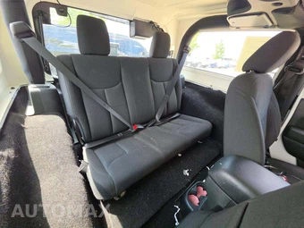 2018 Jeep Wrangler JK Sport S - miniatura 16