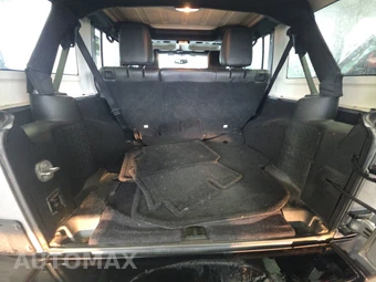 2018 Jeep Wrangler JK Unlimited Altitude Edition - miniatura 17