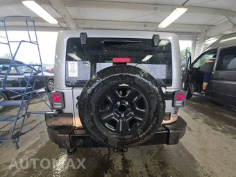 2018 Jeep Wrangler JK Unlimited Altitude Edition - miniatura 5
