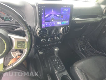 2018 Jeep Wrangler JK Unlimited Altitude Edition - miniatura 11