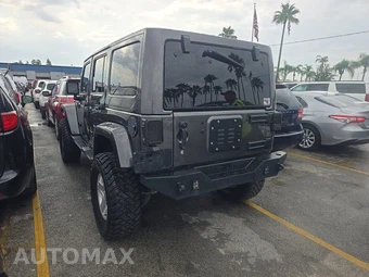 2018 Jeep Wrangler JK Unlimited Altitude Edition - miniatura 6