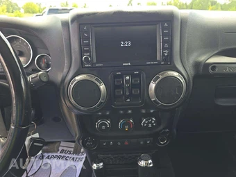 2018 Jeep Wrangler JK Unlimited Altitude Edition - miniatura 7