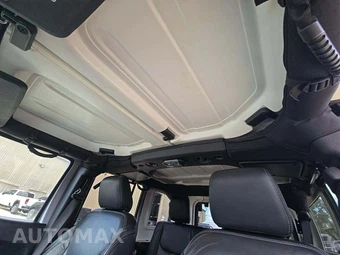 2018 Jeep Wrangler JK Unlimited Altitude Edition - miniatura 8