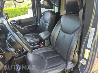 2018 Jeep Wrangler JK Unlimited Altitude Edition - miniatura 6