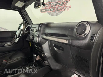 2018 Jeep Wrangler JK Unlimited Freedom Edition - miniatura 12
