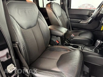 2018 Jeep Wrangler JK Unlimited Freedom Edition - miniatura 30