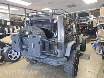2018 Jeep Wrangler JK Unlimited Golden Eagle Edition - miniatura 3