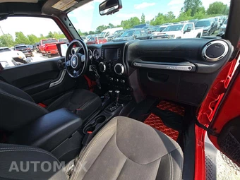 2018 Jeep Wrangler JK Unlimited Sahara - miniatura 16