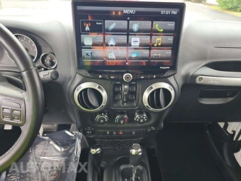 2018 Jeep Wrangler JK Unlimited Sahara - miniatura 7