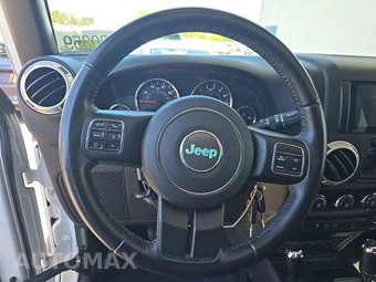 2018 Jeep Wrangler JK Unlimited Sahara - miniatura 10