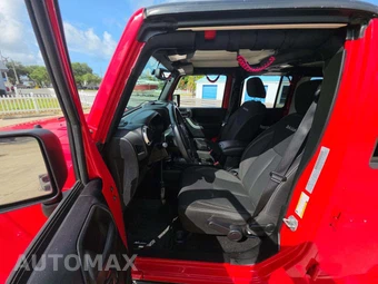 2018 Jeep Wrangler JK Unlimited Sahara - miniatura 6