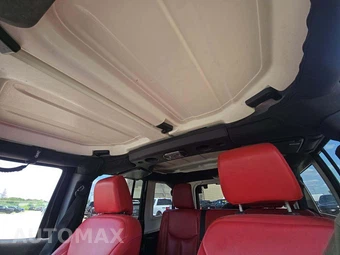 2018 Jeep Wrangler JK Unlimited Sahara - miniatura 8