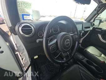 2018 Jeep Wrangler JK Unlimited Sahara - miniatura 11