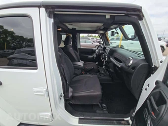 2018 Jeep Wrangler JK Unlimited Sahara - miniatura 18