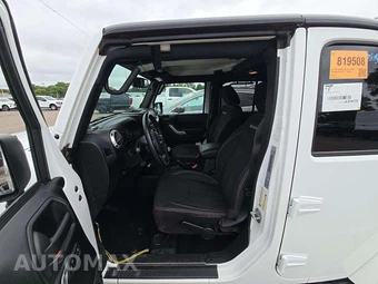 2018 Jeep Wrangler JK Unlimited Sahara - miniatura 6