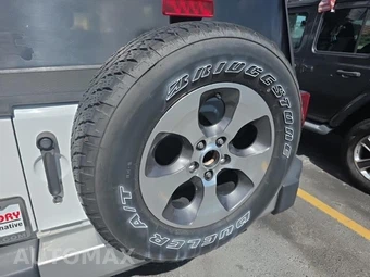 2018 Jeep Wrangler JK Unlimited Sahara - miniatura 7