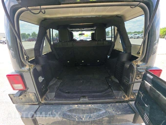 2018 Jeep Wrangler JK Unlimited Sahara - miniatura 14
