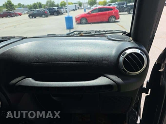 2018 Jeep Wrangler JK Unlimited Sahara - miniatura 19