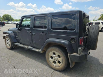 2018 Jeep Wrangler JK Unlimited Sahara - miniatura 2