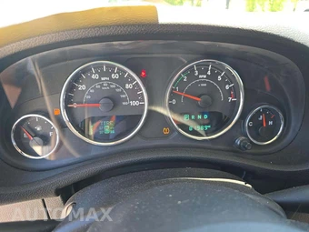 2018 Jeep Wrangler JK Unlimited Sahara - miniatura 6