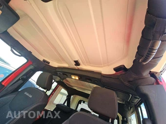 2018 Jeep Wrangler JK Unlimited Sahara - miniatura 11