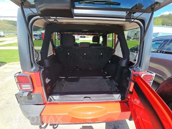 2018 Jeep Wrangler JK Unlimited Sahara - miniatura 14