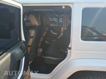 2018 Jeep Wrangler JK Unlimited Sahara - miniatura 13