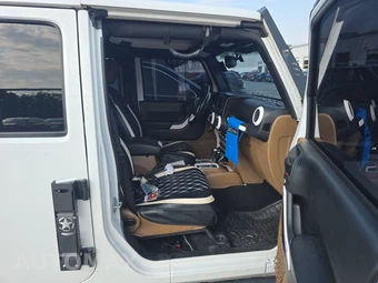 2018 Jeep Wrangler JK Unlimited Sahara - miniatura 8