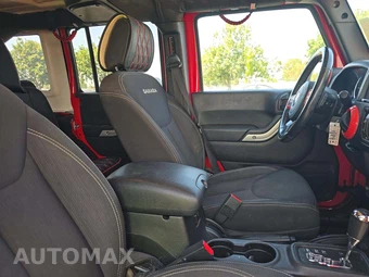 2018 Jeep Wrangler JK Unlimited Sahara - miniatura 18