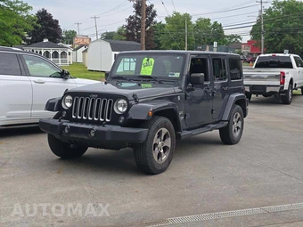 2018 Jeep Wrangler JK Unlimited Sahara
