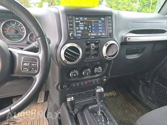 2018 Jeep Wrangler JK Unlimited Sahara - miniatura 10