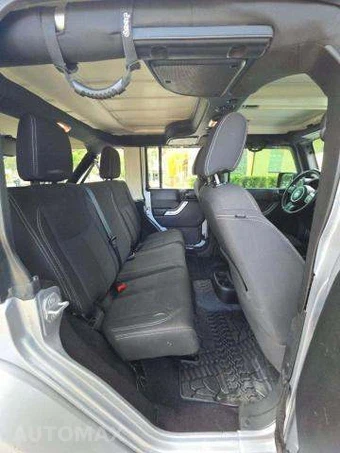 2018 Jeep Wrangler JK Unlimited Sahara - miniatura 16