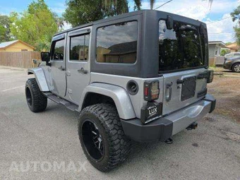 2018 Jeep Wrangler JK Unlimited Sahara - miniatura 2