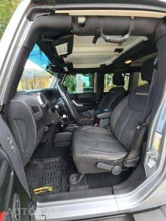 2018 Jeep Wrangler JK Unlimited Sahara - miniatura 6