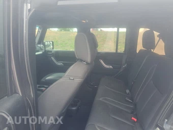 2018 Jeep Wrangler JK Unlimited Sahara - miniatura 13