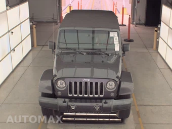 2018 Jeep Wrangler JK Unlimited Sahara - miniatura 2