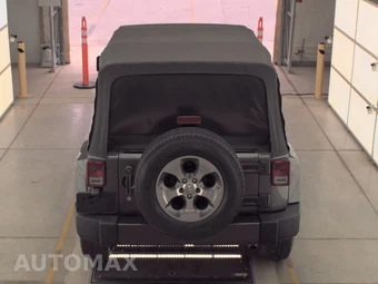 2018 Jeep Wrangler JK Unlimited Sahara - miniatura 5
