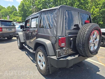 2018 Jeep Wrangler JK Unlimited Sport - miniatura 2