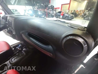 2018 Jeep Wrangler JK Unlimited Sport - miniatura 19