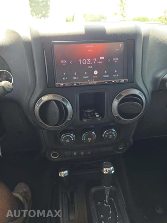 2018 Jeep Wrangler JK Unlimited Sport - miniatura 7