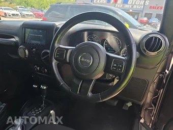 2018 Jeep Wrangler JK Unlimited Sport RHD - miniatura 14