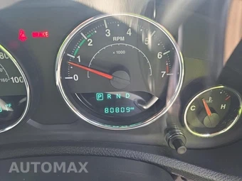 2018 Jeep Wrangler JK Unlimited Sport RHD - miniatura 15