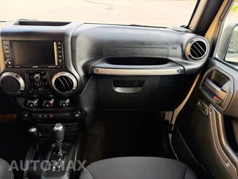 2018 Jeep Wrangler JK Unlimited Sport S - miniatura 115