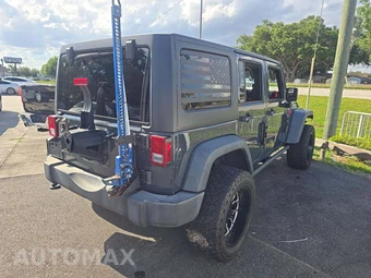 2018 Jeep Wrangler JK Unlimited Sport S - miniatura 3